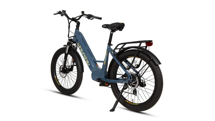 ELMAX STEP THRU * 250W HUB MOTOR * LARGE SAMSUNG BATTERY •	HYDRAULIC DISC BRAKES •PEDAL ASSIST & THROTTLE